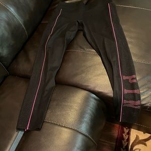 Victoria Secret Pink leggings Large